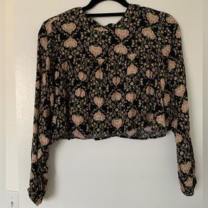 American Eagle Cropped Blouse